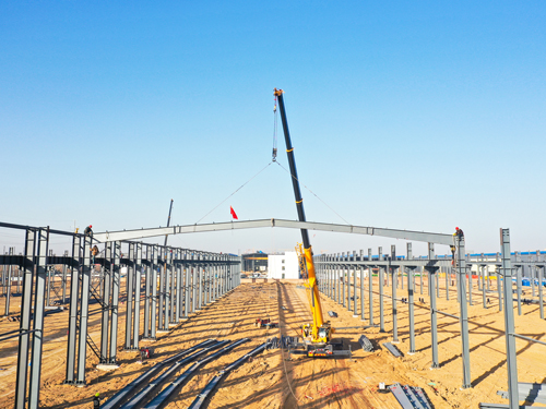  河南礦山｜智能產(chǎn)業(yè)園6號(hào)車間今日上梁大吉！